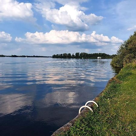 Tiny House "De Veenpolder" De Veenhoop Экстерьер фото