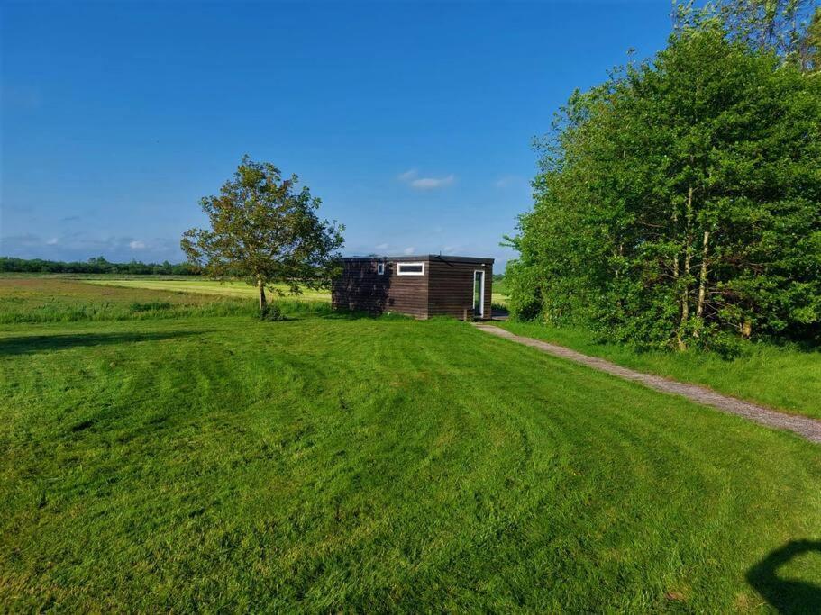 Tiny House "De Veenpolder" De Veenhoop Экстерьер фото
